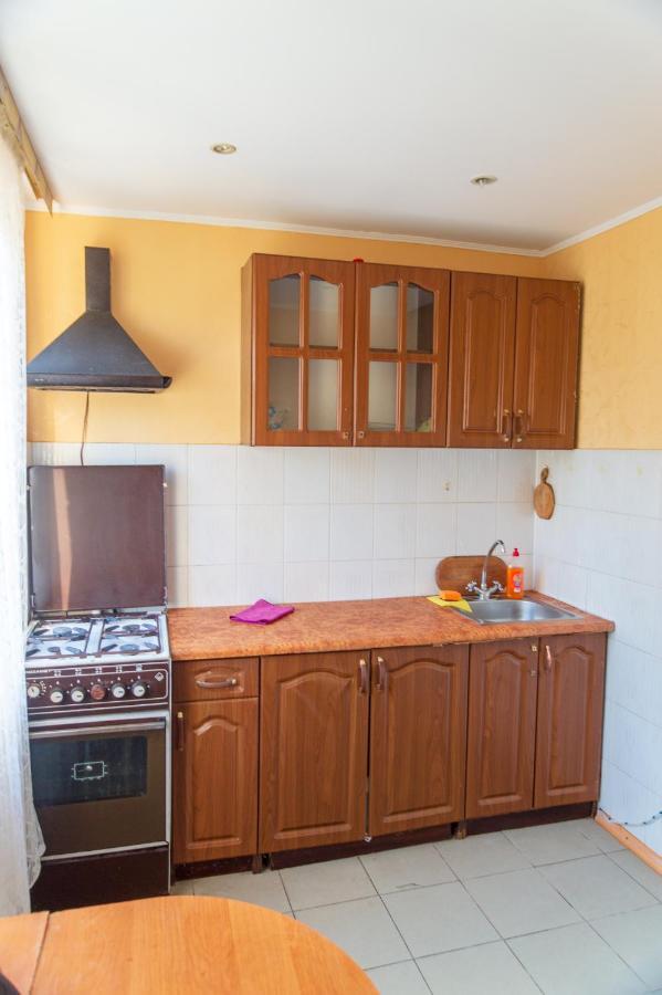 Квартира По Улице Федорова 1 Kiev Exterior foto