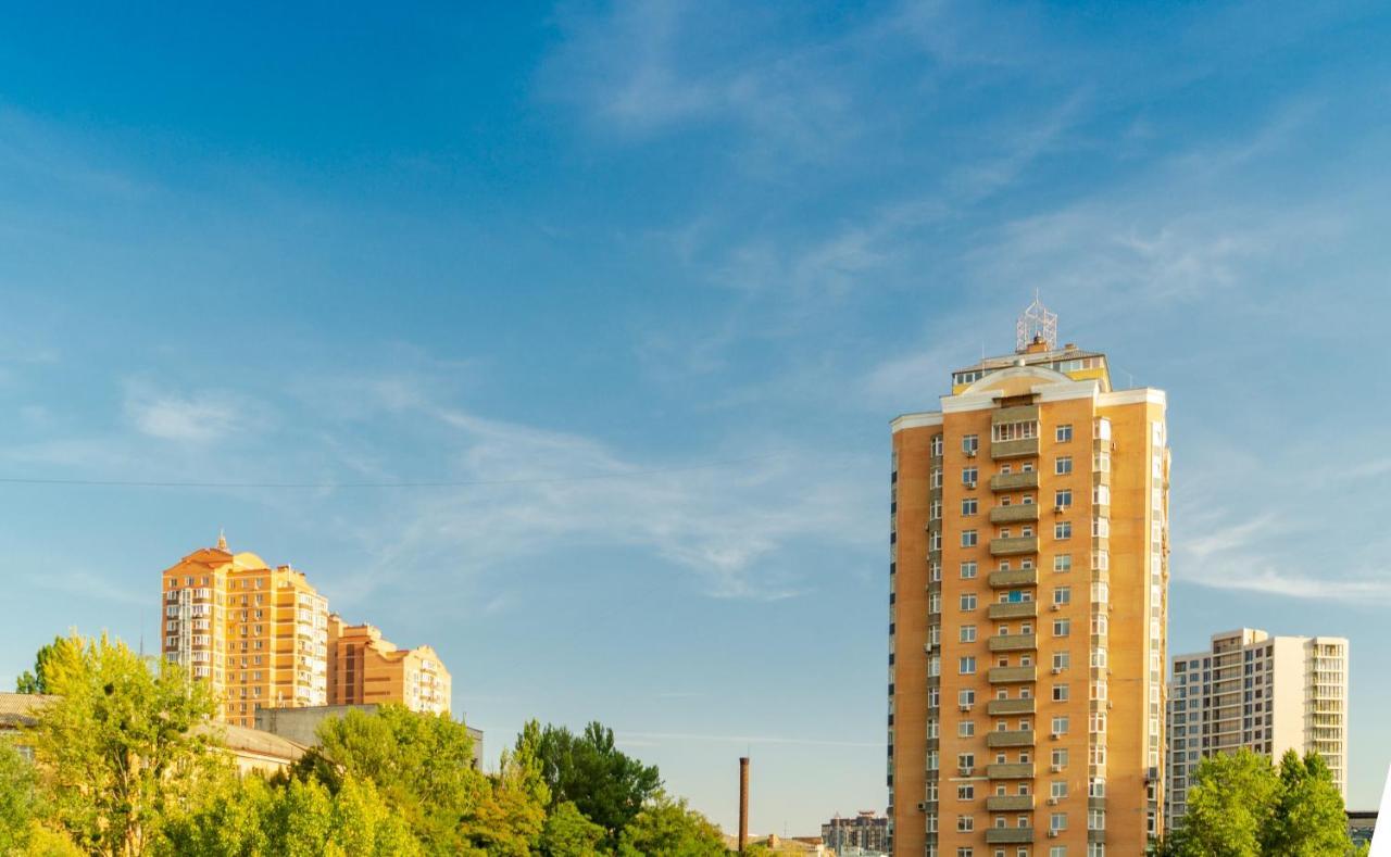 Квартира По Улице Федорова 1 Kiev Exterior foto